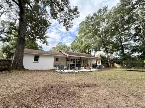 Exterior - 1961 Forest Dr, Sumter, SC 29154 photo 12 of 13