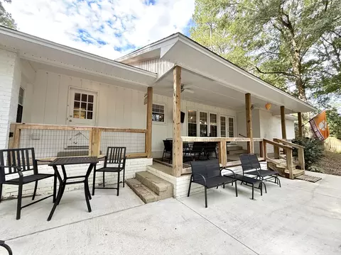 Exterior - 1961 Forest Dr, Sumter, SC 29154 photo 9 of 13