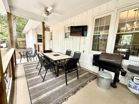 Exterior - 1961 Forest Dr, Sumter, SC 29154 photo 6 of 13