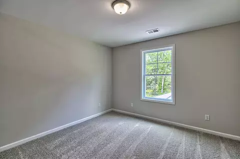Bedroom - 2180 Currituck Dr, Sumter, SC 29153 photo 4 of 5