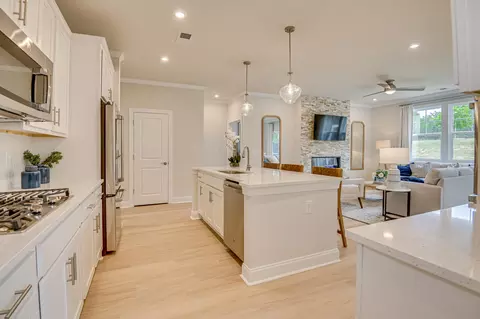 Kitchen - 1125 Curlew Cir, Sumter, SC 29150 photo 1 of 7