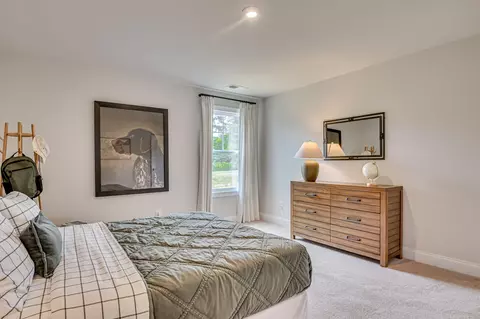 Bedroom - 1125 Curlew Cir, Sumter, SC 29150 photo 9 of 13