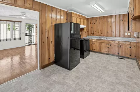 Kitchen - 506 Atlantic St, Sumter, SC 29150 photo 1 of 3