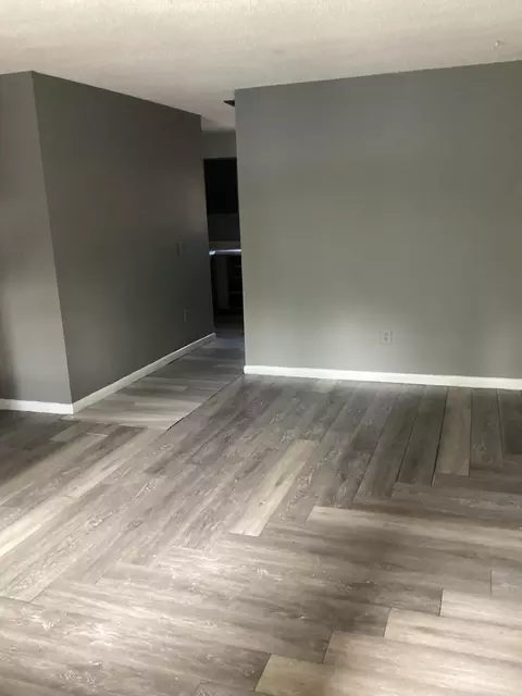 Living - 251 Rast H3 St, Sumter, SC 29150 photo 1 of 2