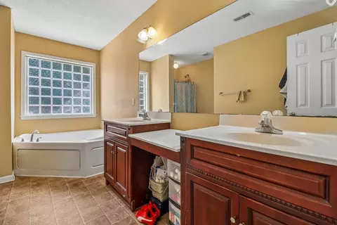 Bath - 1191 Chivalry St, Sumter, SC 29154 photo 1 of 3