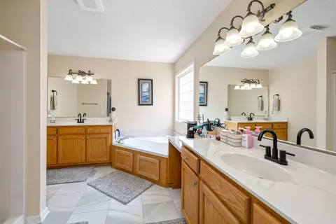 Bath - 106 Masters Dr, Sumter, SC 29154 photo 1 of 6