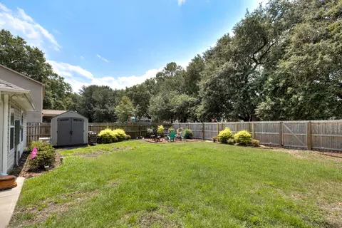 Exterior - 106 Masters Dr, Sumter, SC 29154 photo 3 of 7