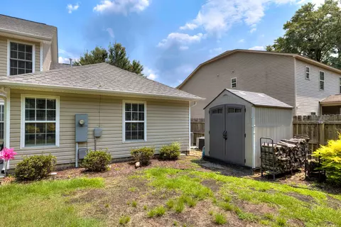 Exterior - 106 Masters Dr, Sumter, SC 29154 photo 4 of 7
