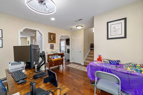 Entry Way - 106 Masters Dr, Sumter, SC 29154 photo 2 of 3