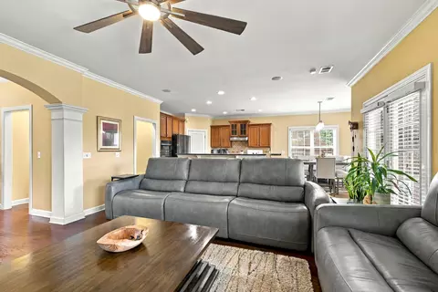 Living - 2195 Harborview Dr, Sumter, SC 29153 photo 2 of 3