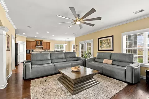 Living - 2195 Harborview Dr, Sumter, SC 29153 photo 1 of 3