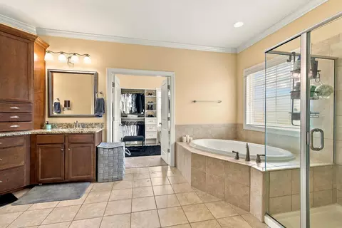 Bath - 2195 Harborview Dr, Sumter, SC 29153 photo 2 of 9