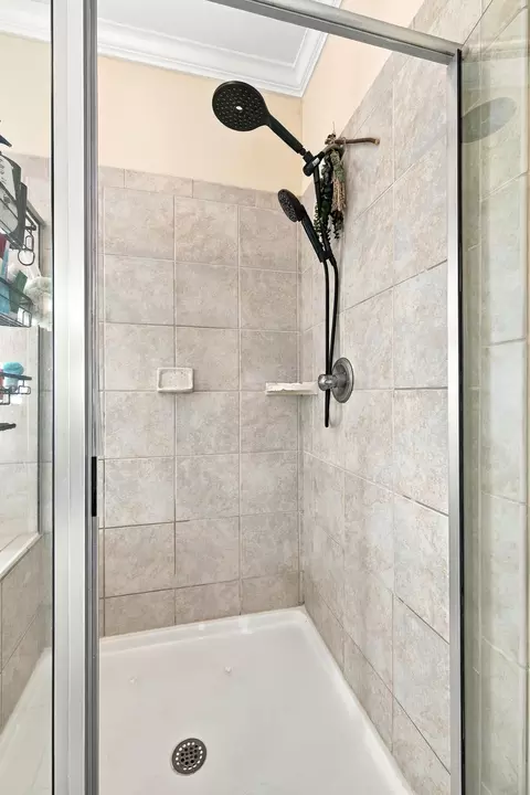 Bath - 2195 Harborview Dr, Sumter, SC 29153 photo 6 of 9