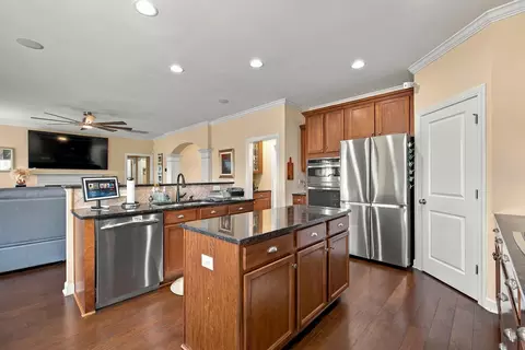 Kitchen - 2195 Harborview Dr, Sumter, SC 29153 photo 5 of 5