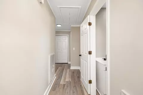 Entry Way - 45 Pinewood Rd, Sumter, SC 29150 photo 2 of 2
