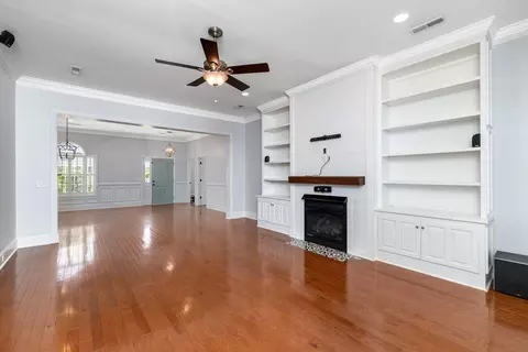 Living - 3041 Daufaskie Rd, Sumter, SC 29150 photo 3 of 4
