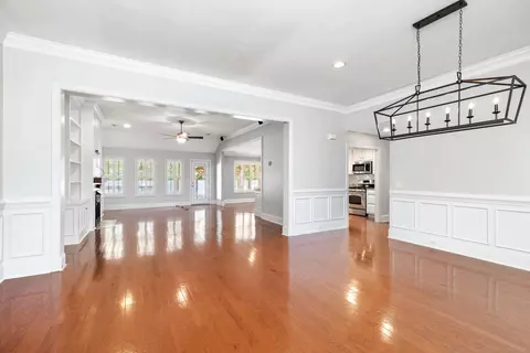 Living - 3041 Daufaskie Rd, Sumter, SC 29150 photo 1 of 4