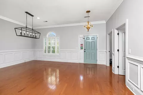 Entry Way - 3041 Daufaskie Rd, Sumter, SC 29150 photo 1 of 3