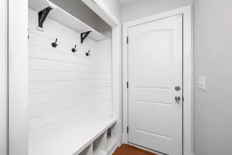 Entry Way - 3041 Daufaskie Rd, Sumter, SC 29150 photo 3 of 3