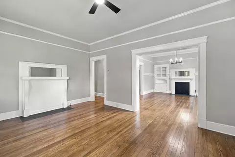 Living - 118 Mcqueen St, Sumter, SC 29150 photo 2 of 5