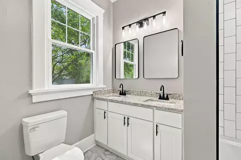 Bath - 118 Mcqueen St, Sumter, SC 29150 photo 1 of 4