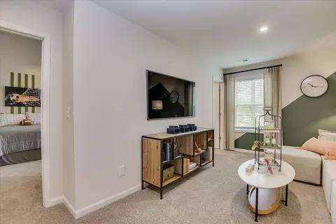 Entry Way - 3470 Rustic Dr, Sumter, SC 29154 photo 5 of 10