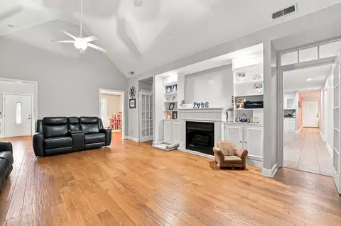 Living - 3435 Widman Dr, Sumter, SC 29154 photo 1 of 1