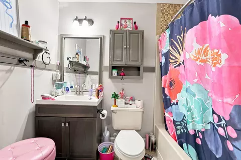 Bath - 3435 Widman Dr, Sumter, SC 29154 photo 1 of 8