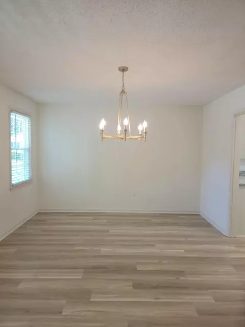 Dining - 7 Treetop Ct, Sumter, SC 29154 photo 1 of 1