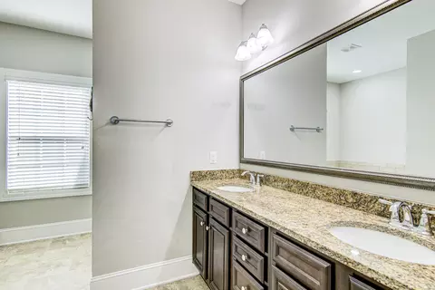 Bath - 3109 Daufaskie Rd, Sumter, SC 29150 photo 3 of 5