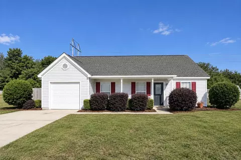 3160 Expedition Dr, Dalzell, SC 29040