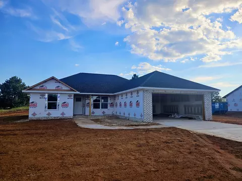 1145 Makayla Ln, Wedgefield, SC 29168