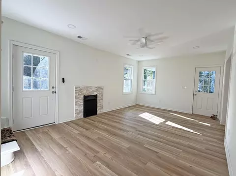 Living - 34 Baker St, Sumter, SC 29150 photo 1 of 2