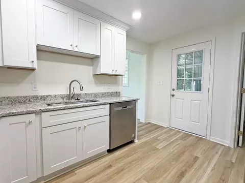 Kitchen - 34 Baker St, Sumter, SC 29150 photo 2 of 2