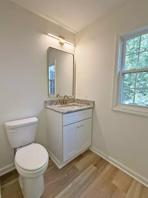 Bath - 34 Baker St, Sumter, SC 29150 photo 1 of 3