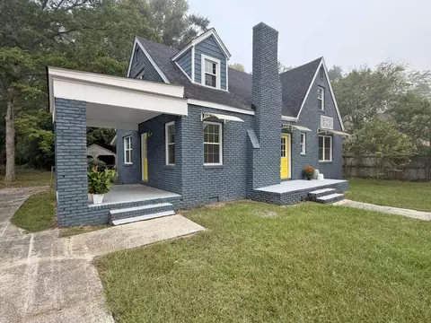 Exterior - 34 Baker St, Sumter, SC 29150 photo 2 of 4