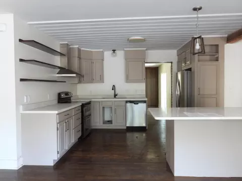 Kitchen - 16 Brooks St, Sumter, SC 29150 photo 3 of 4