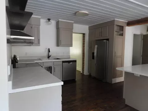 Kitchen - 16 Brooks St, Sumter, SC 29150 photo 4 of 4