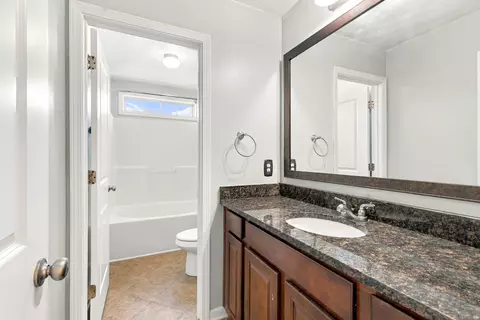 Bath - 40 Jameson Pl, Sumter, SC 29154 photo 5 of 6