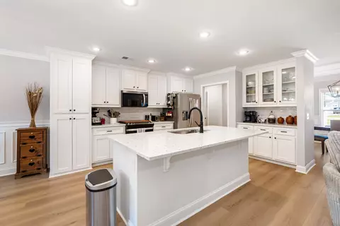 Kitchen - 1069 Mckenzie Rd, Manning, SC 29102 photo 1 of 4