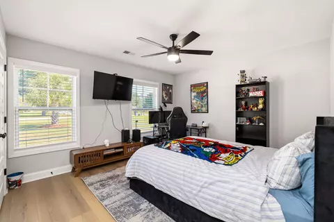 Bedroom - 1069 Mckenzie Rd, Manning, SC 29102 photo 3 of 6