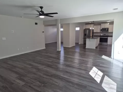 Living - 225 Whitetail Cir, Sumter, SC 29154 photo 9 of 12