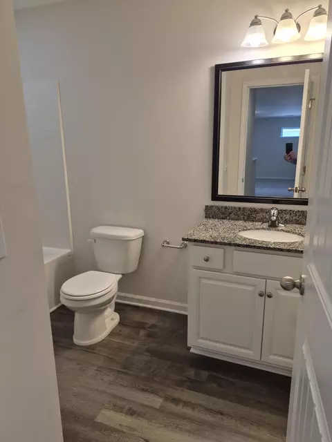 Bath - 225 Whitetail Cir, Sumter, SC 29154 photo 2 of 9