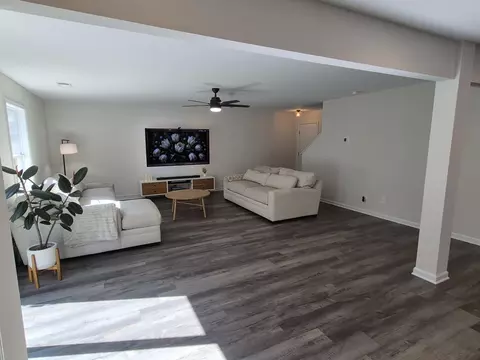 Living - 225 Whitetail Cir, Sumter, SC 29154 photo 3 of 12