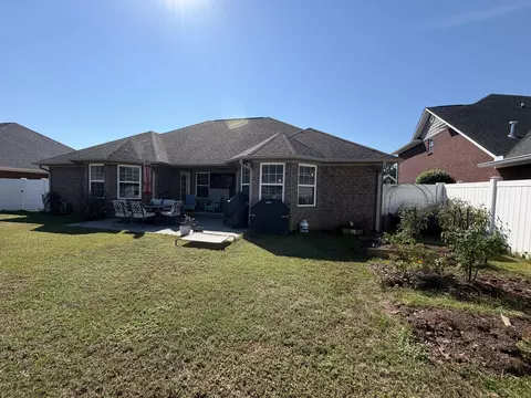 Exterior - 1035 Dewees Street St, Sumter, SC 29150 photo 7 of 9