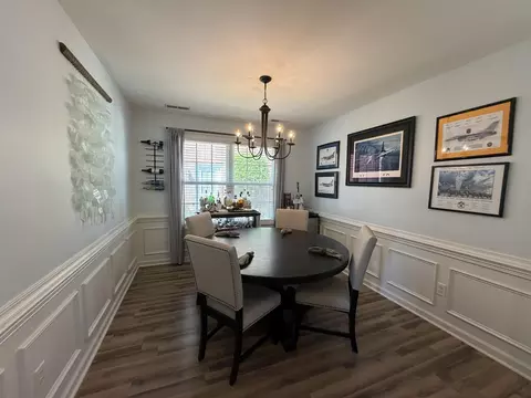 Dining - 1035 Dewees Street St, Sumter, SC 29150 photo 2 of 2