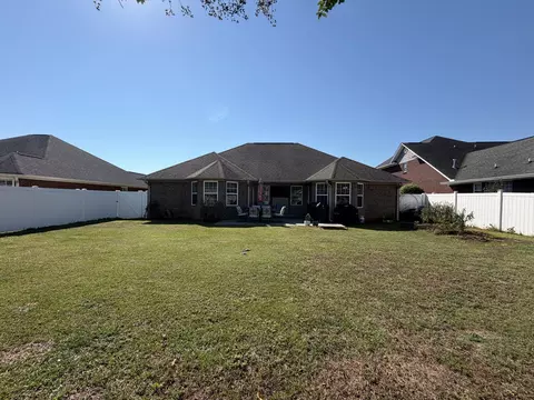 Exterior - 1035 Dewees Street St, Sumter, SC 29150 photo 6 of 9