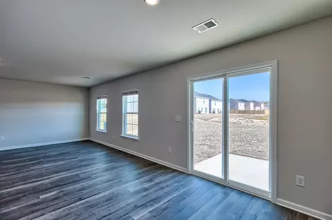 Living - 2405 Daylilly St, Sumter, SC 29153 photo 4 of 4