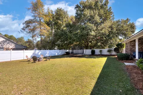 Exterior - 3335 Walden Dr, Sumter, SC 29154 photo 3 of 7