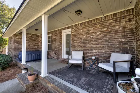 Exterior - 3335 Walden Dr, Sumter, SC 29154 photo 2 of 7
